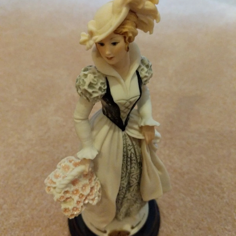 Florence Giuseppe Armani figurine
